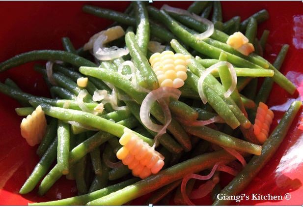 Green-Beans-Corn-Onion-Salad-with-Shalot-Vinegraitte-copy-8x6.JPG