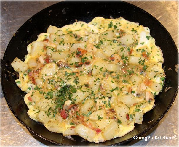 potatoes-bacon-omelette-after-copy-8x6.JPG