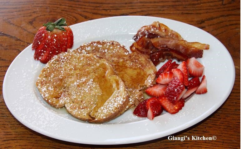 French-Toast-with-strawberries-copy-8x6.JPG