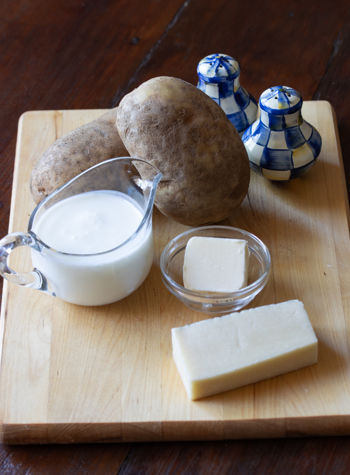 potatoes cooked in milk ingredients