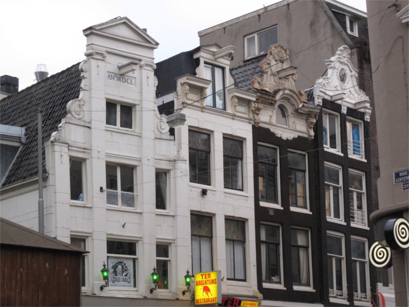 Houses-8x6.jpg