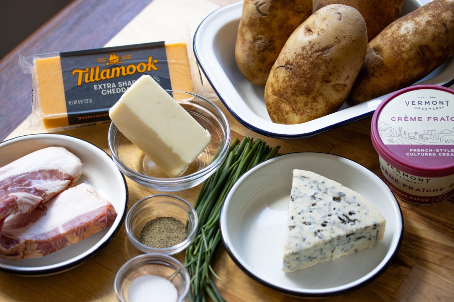 Ingredients required to make the recipe prepared on the table.