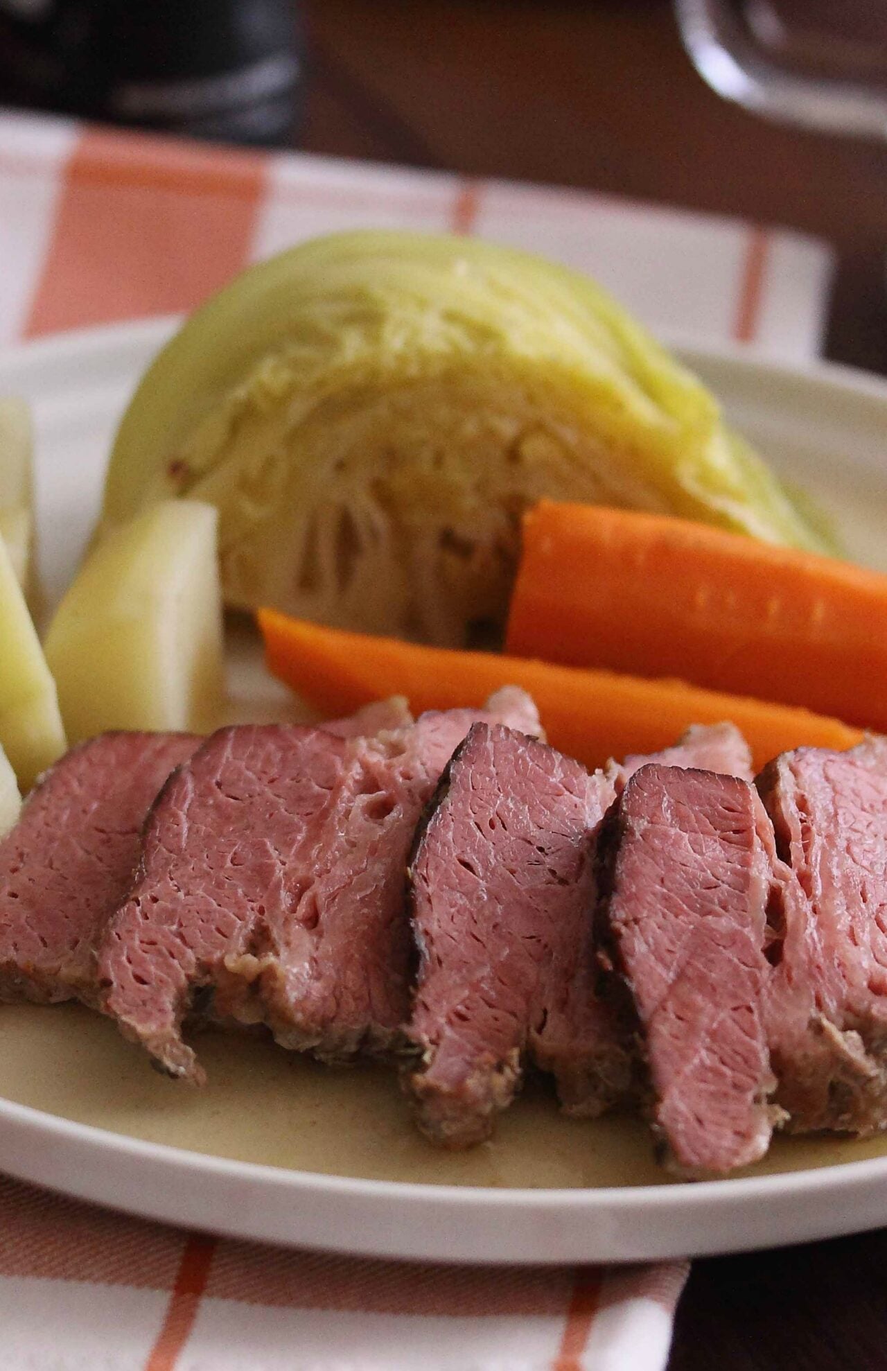 corned beef brisket with parsley sauce corned beef brisket with parsley sauce