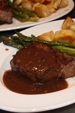 New York Steak Wine Sauce