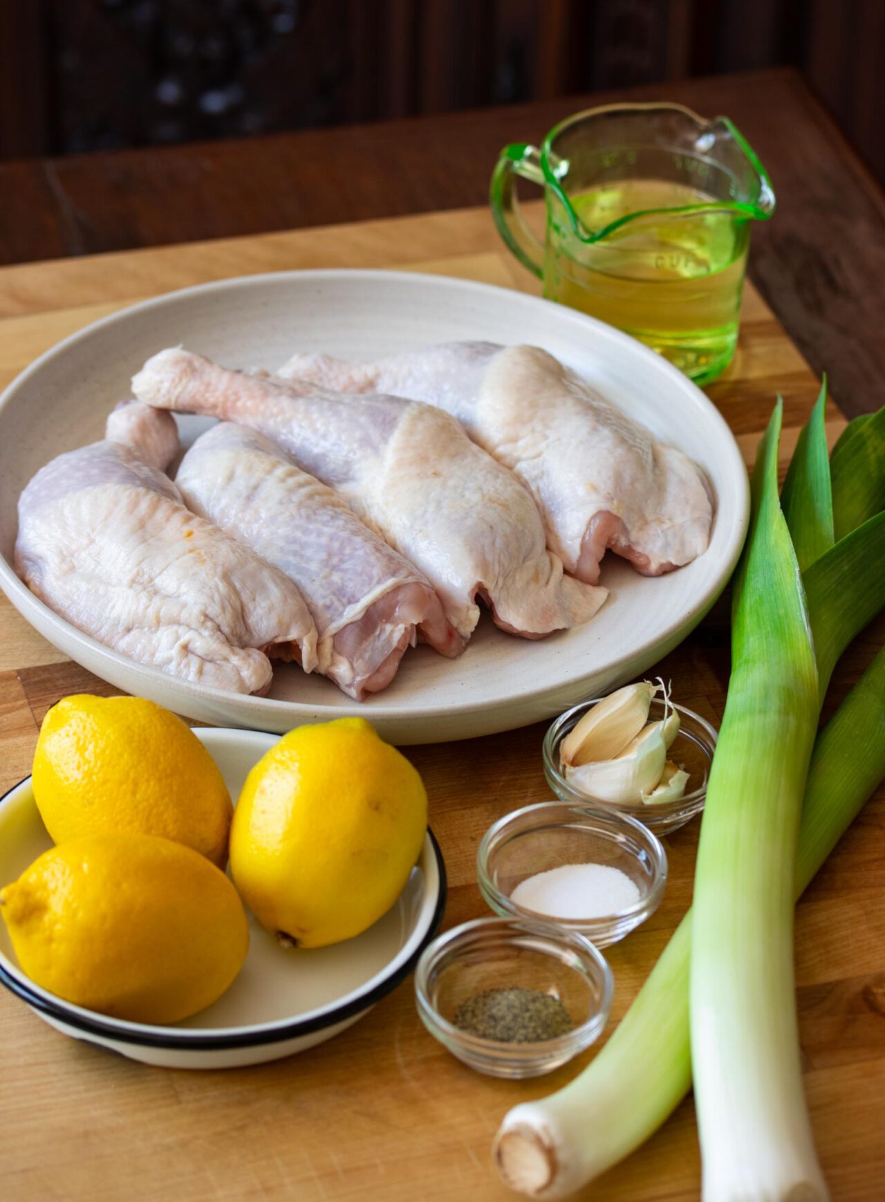 The ingredients required to make the recipe prepared on the countertop. 
