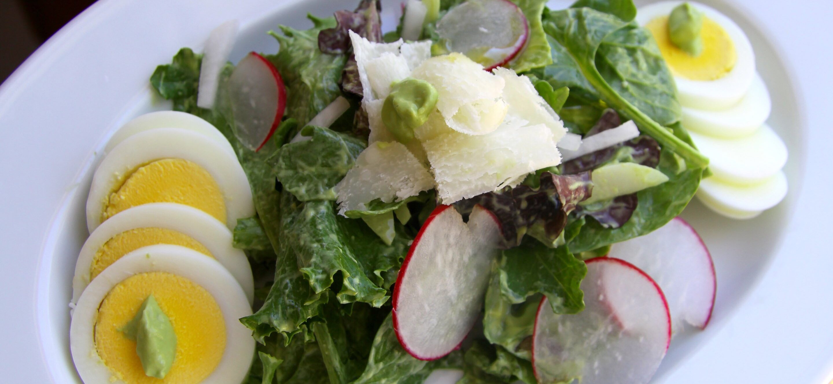 mixed green salad with avocado dressing