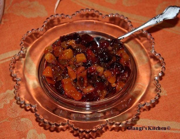cranberry sauce with apricots, raisins and orange