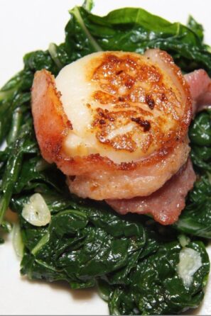 scallops with garlic and swiss chard