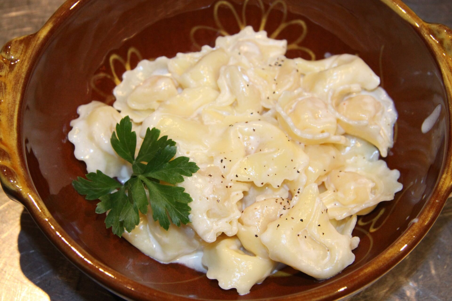 Cheese Tortellini Alfredo Giangi's Kitchen