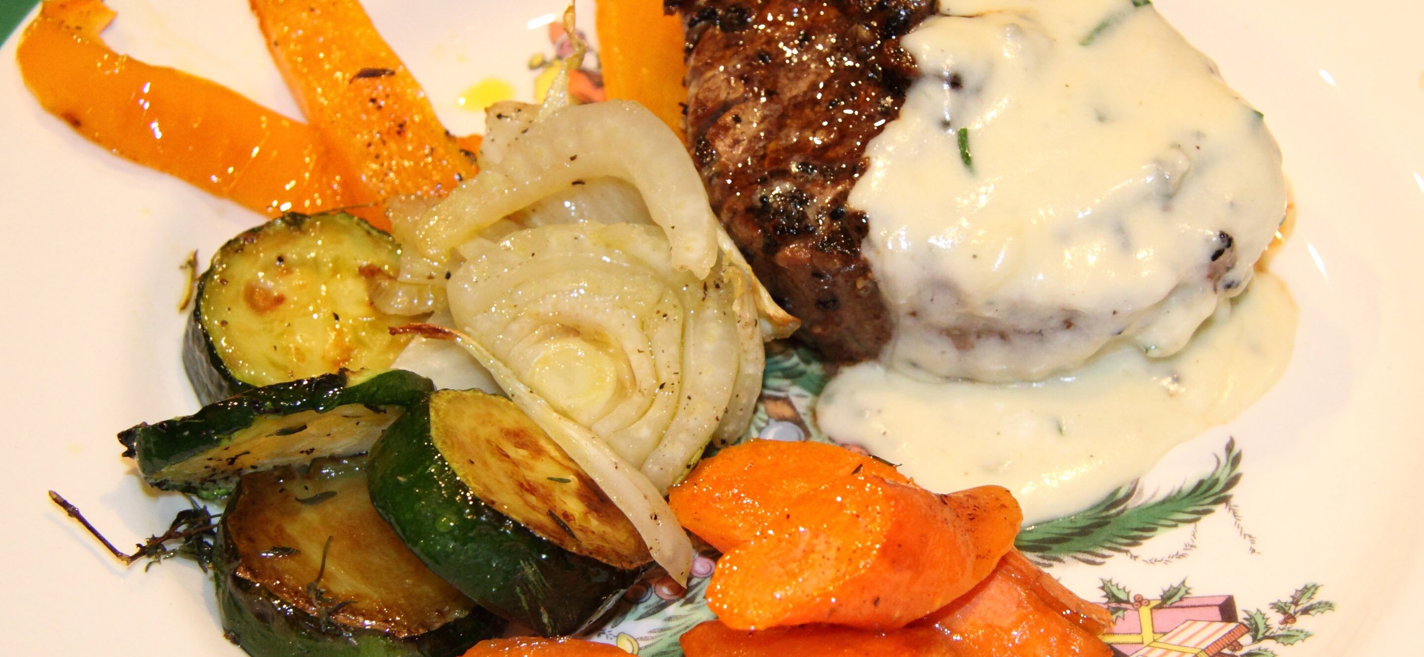 fillets mignons with roquefort chives sauce