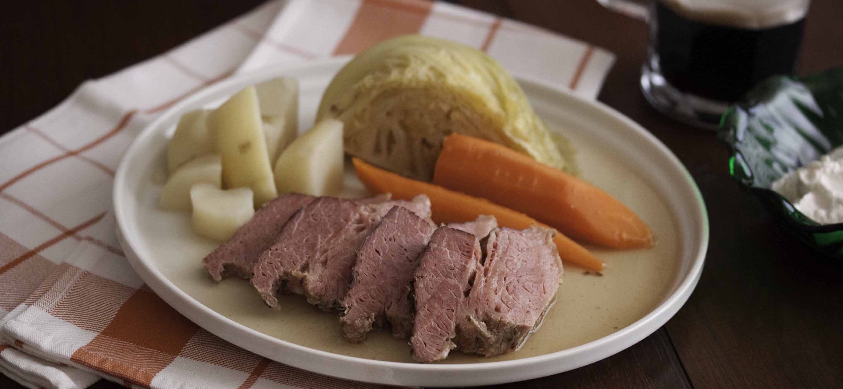 Corned Beef with Horseradish Cream Sauce Giangi's Kitchen