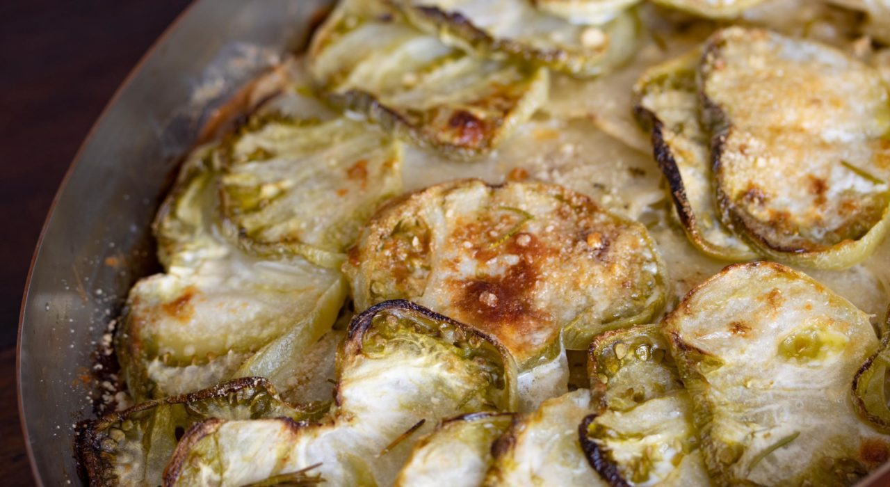 Potato and green tomato gratin