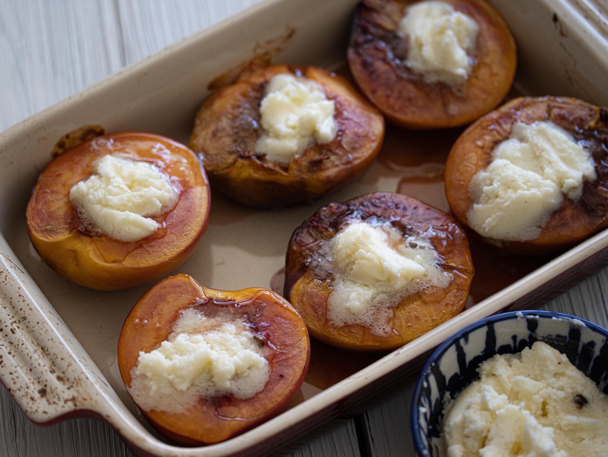 mascarpone peaches