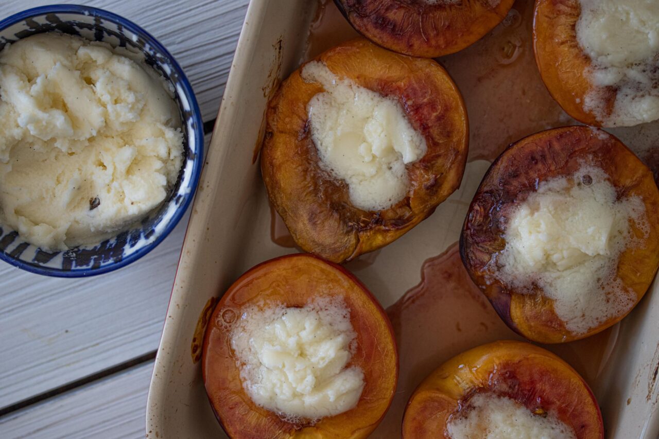 mascarpone peaches