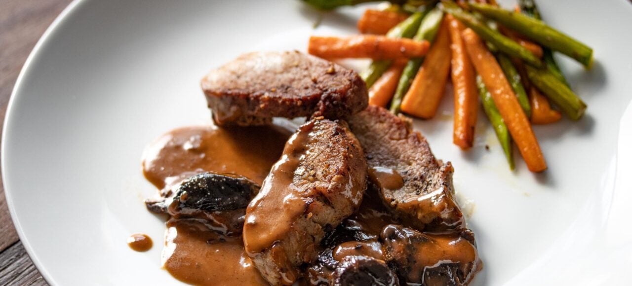 Sauteed Pork Tenderloin with Prunes Sauteed Pork Tenderloin With Prunes