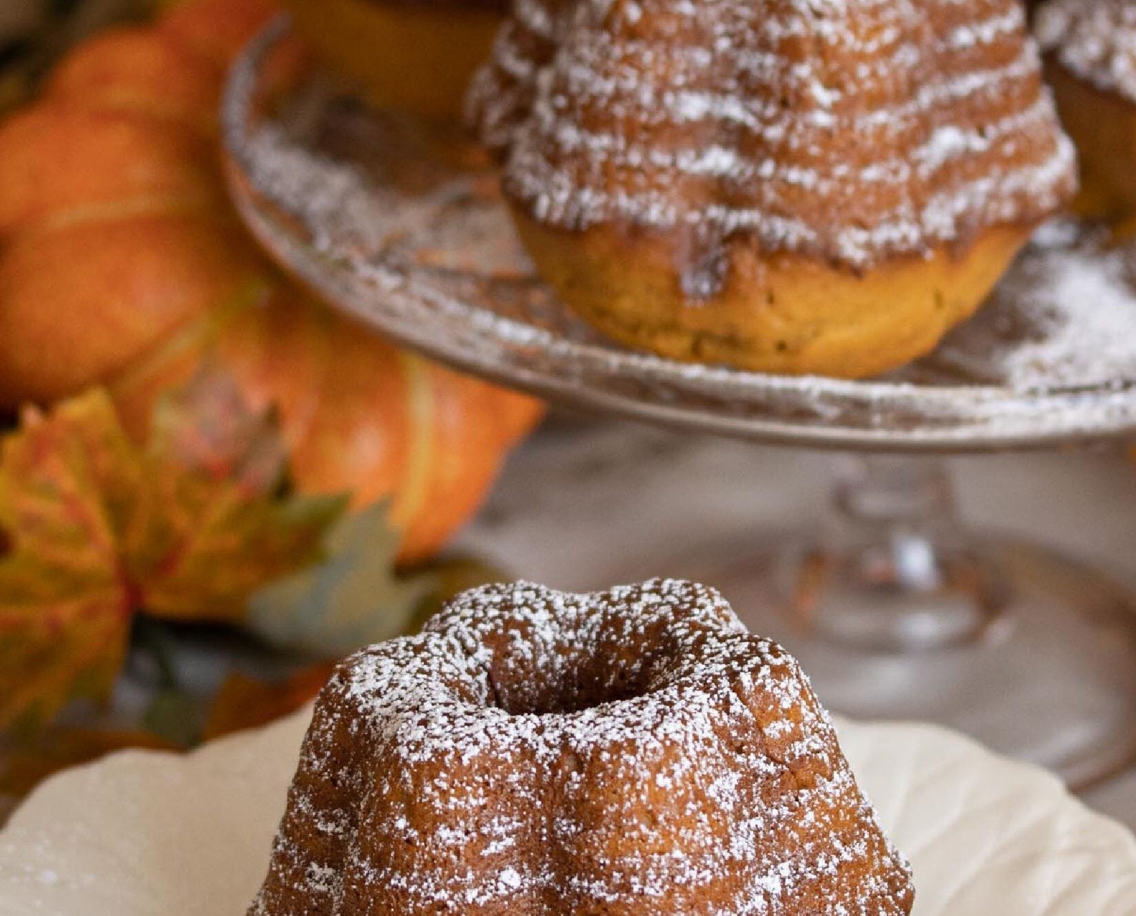 miniature pumpkin-spice bundt cakes