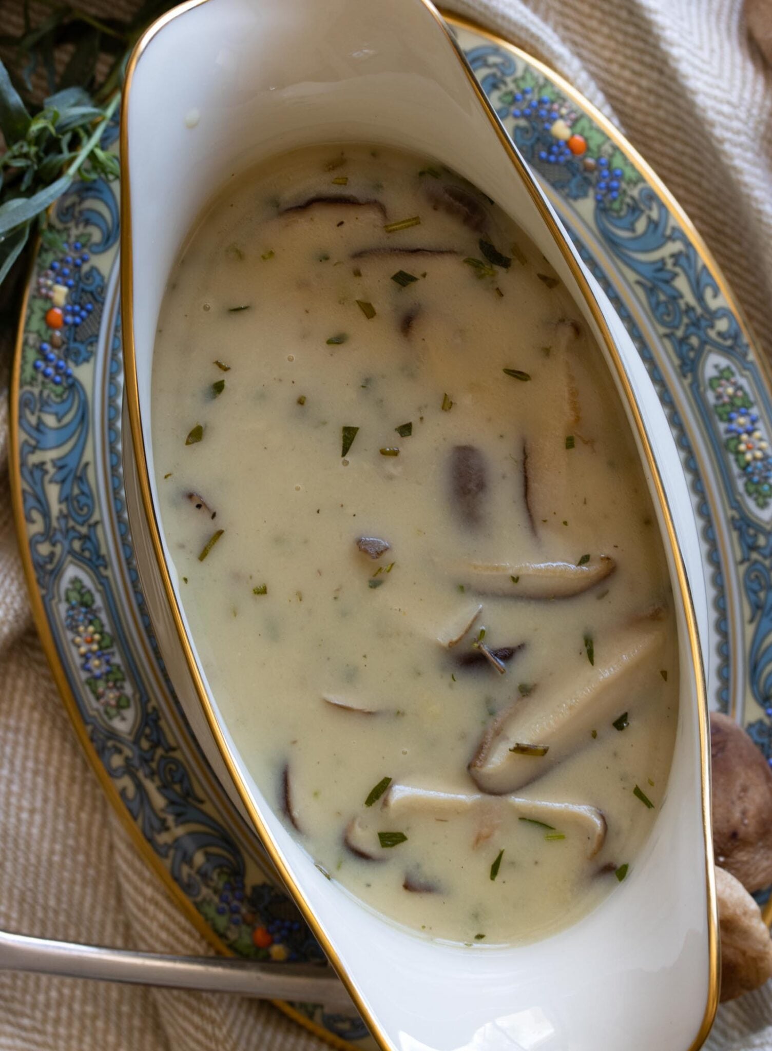 close up of the shiitake mushrooms gravy 