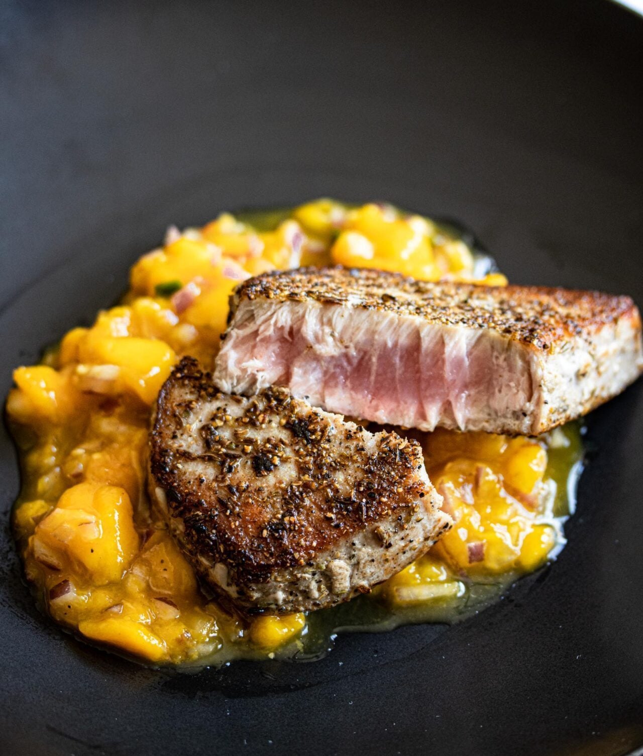yellowfin tuna with spicy mango salsa yellowfin tuna with spicy mango salsa