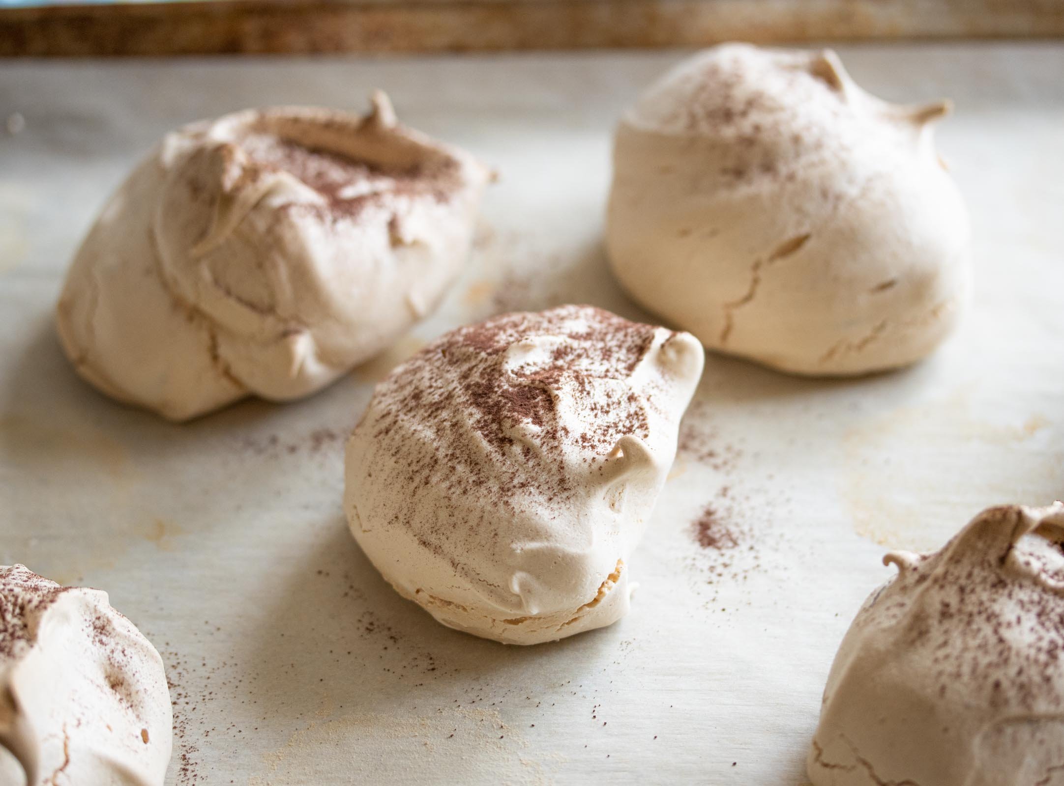 Meringues with Cocoa Powder
