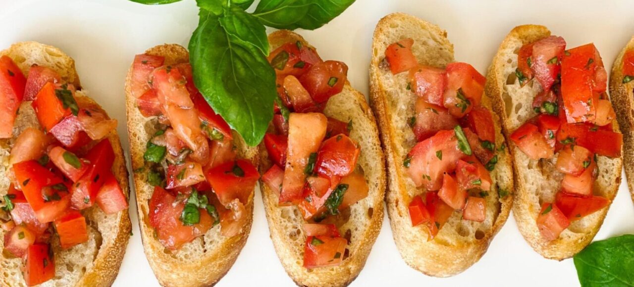 Bruschetta with tomatoes, anchovy and garlic
