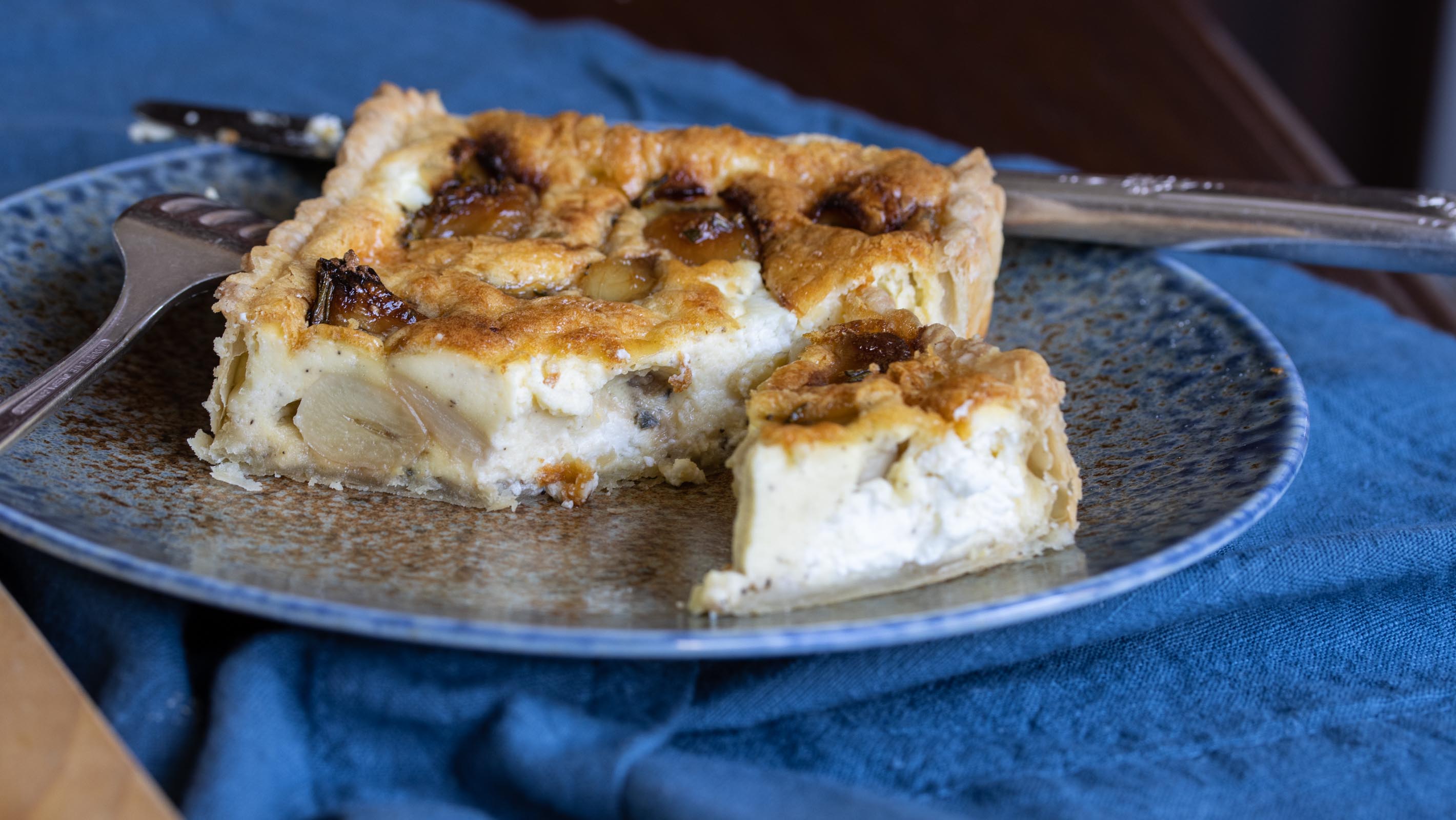 caramelize garlic and goat cheese tart