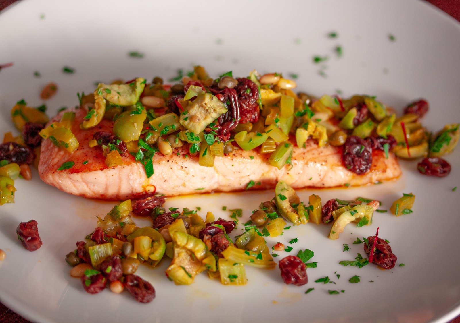 Grilled Salmon with Olive and pine nuts