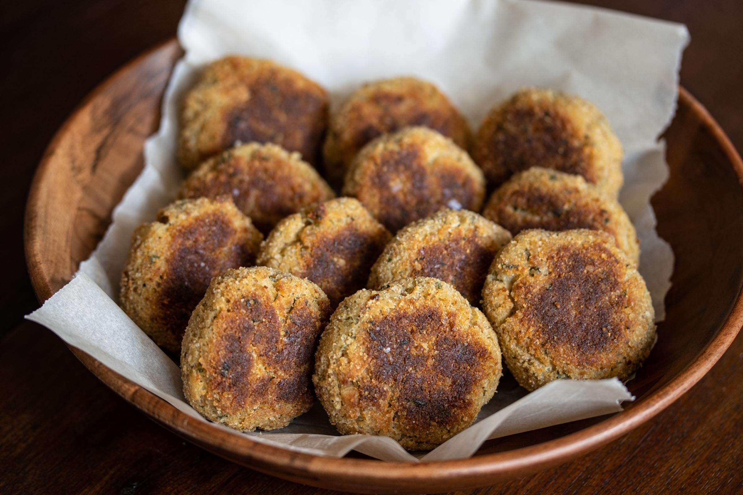 Garbanzo Beans Croquettes with Tahini Sauce