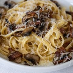 linguine with bacon carbonara and crispy mushrooms