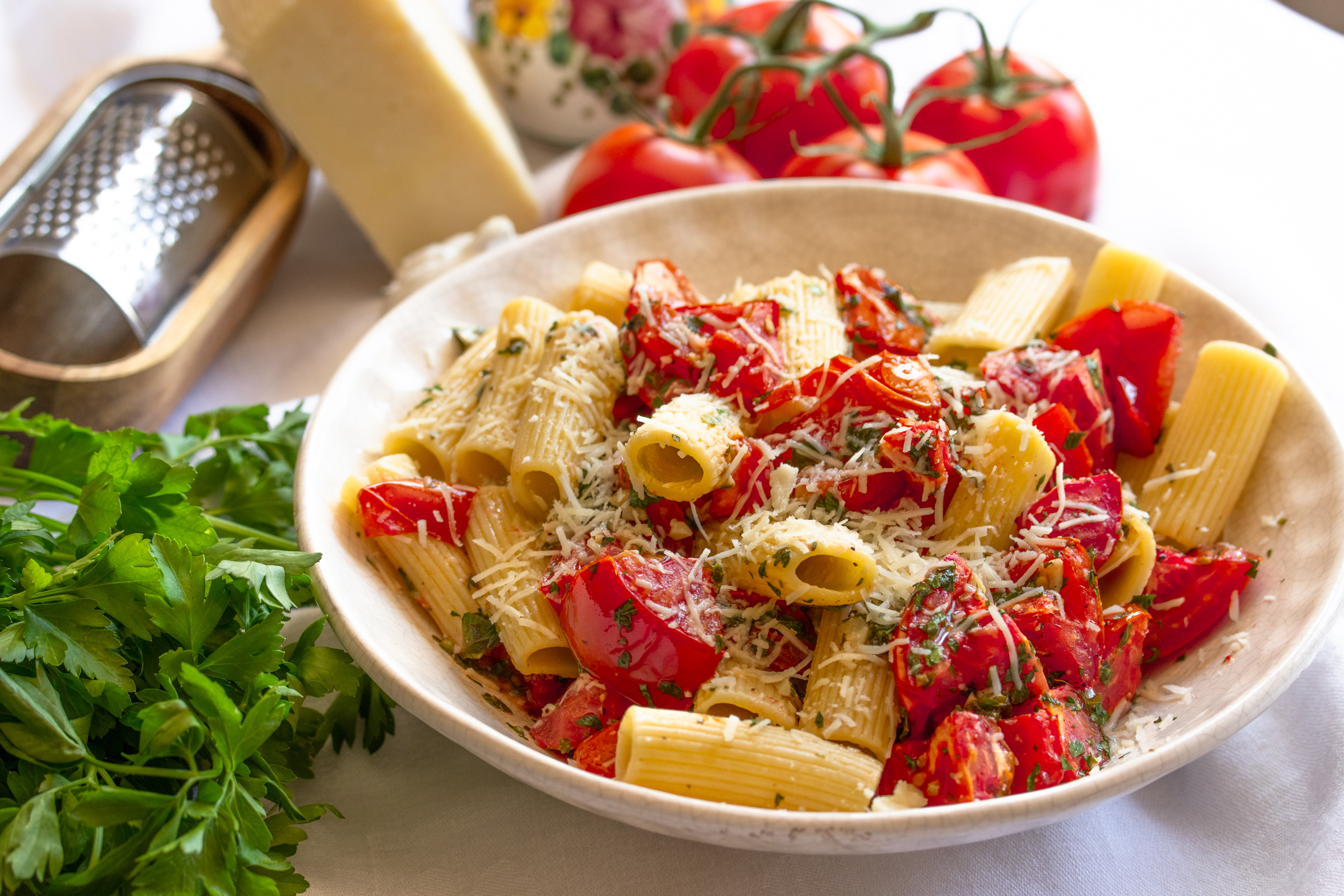 igatoni With Roasted Tomatoes 