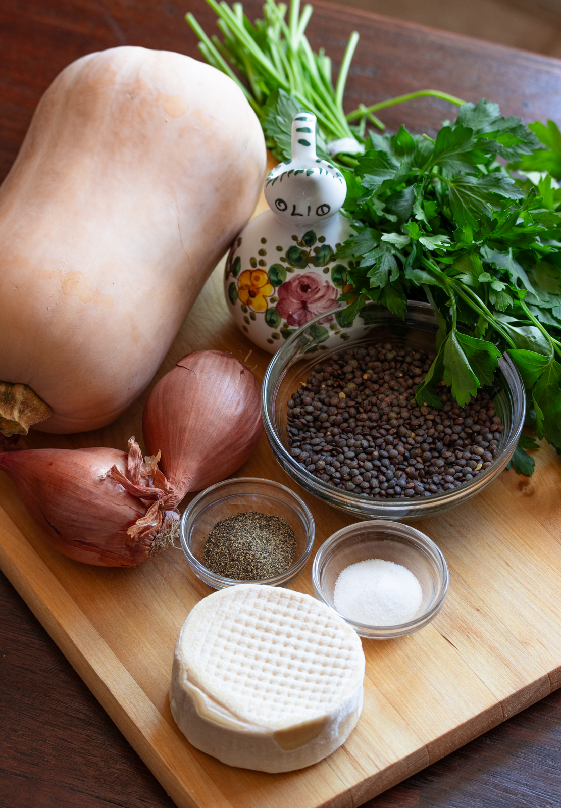 ingredients for Stuffed Butternut Squash With Cheese