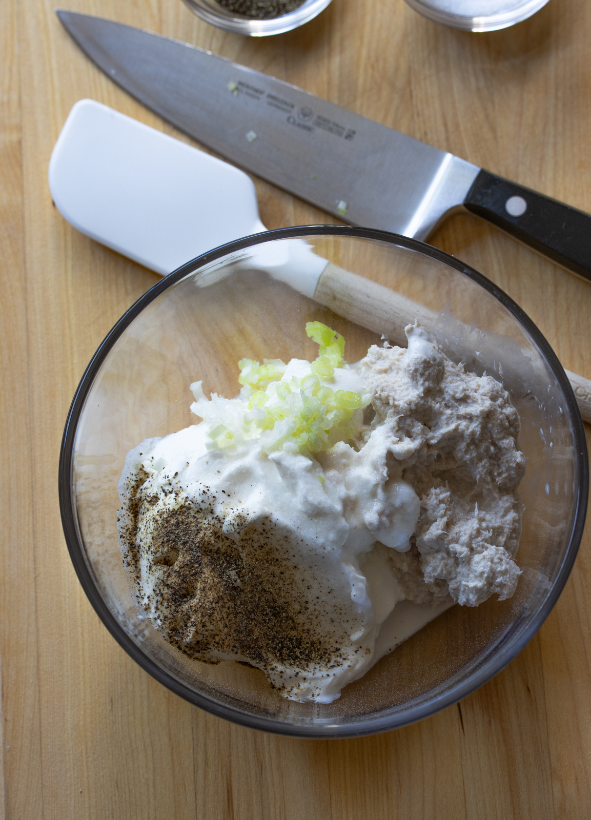 all ingredients assembled for Homemade Horseradish Sauce