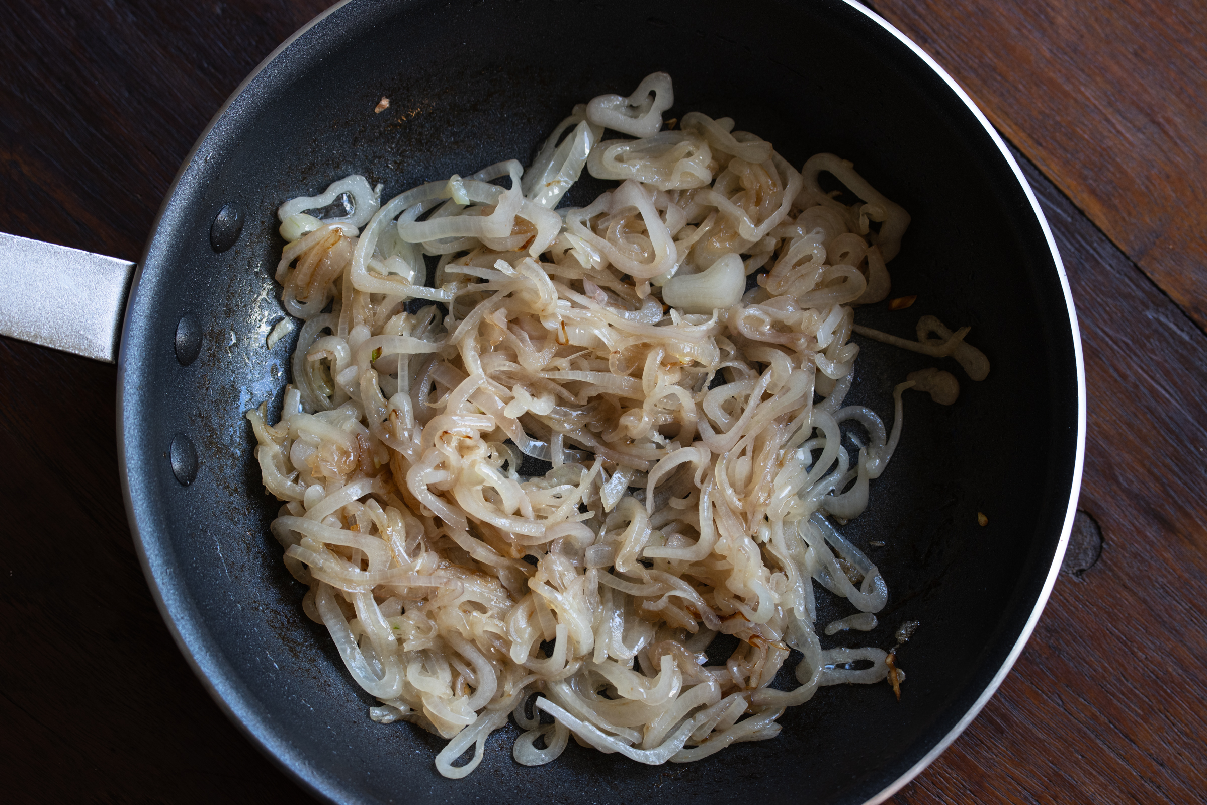 onions being caramelized