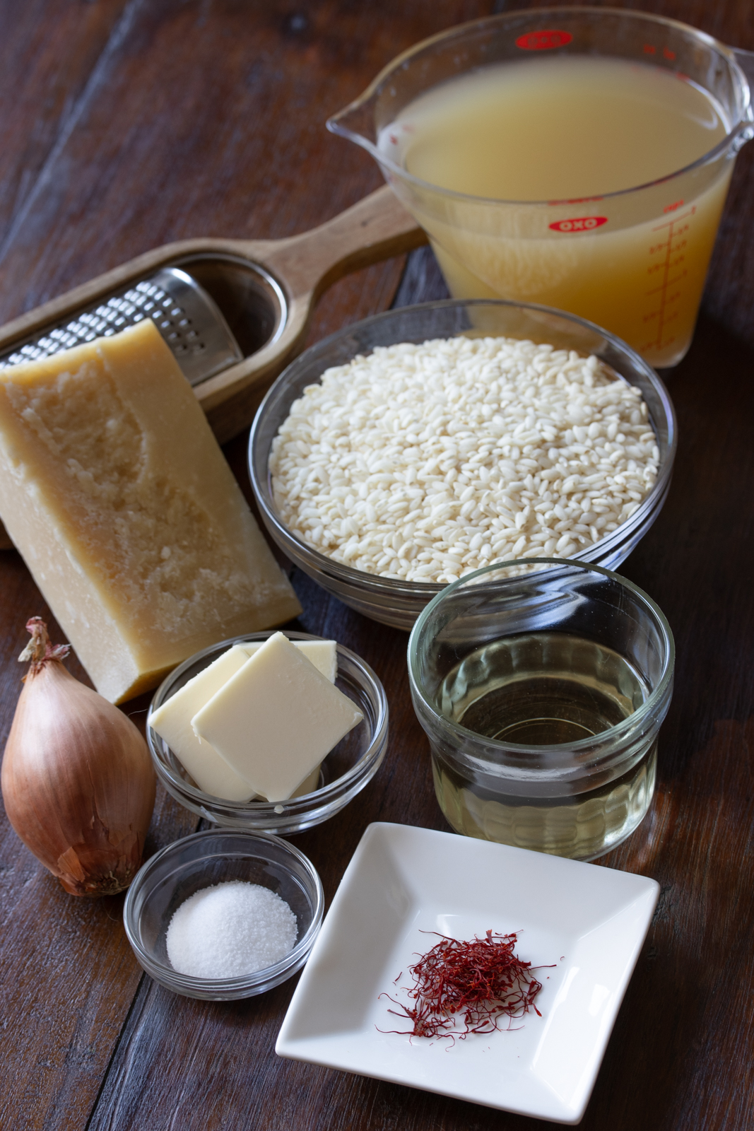 ingredients for risotto milanese