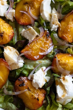 finished plate for grilled peaches
