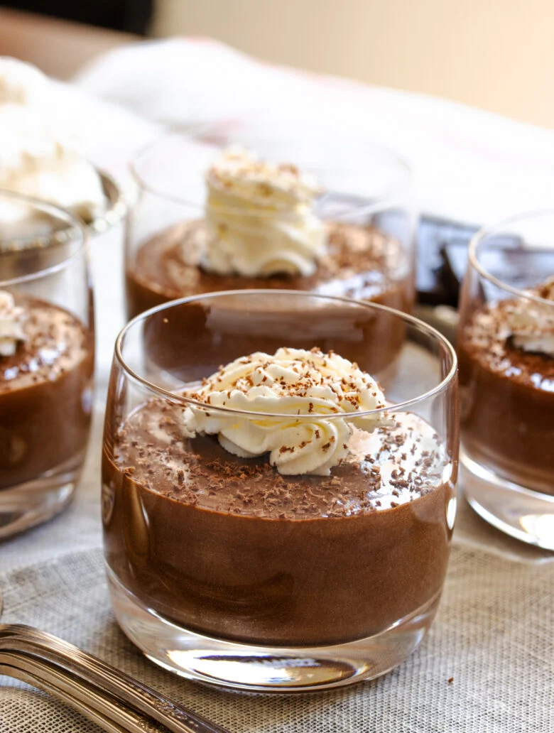 Close up of the galss containing chocolate mousse.