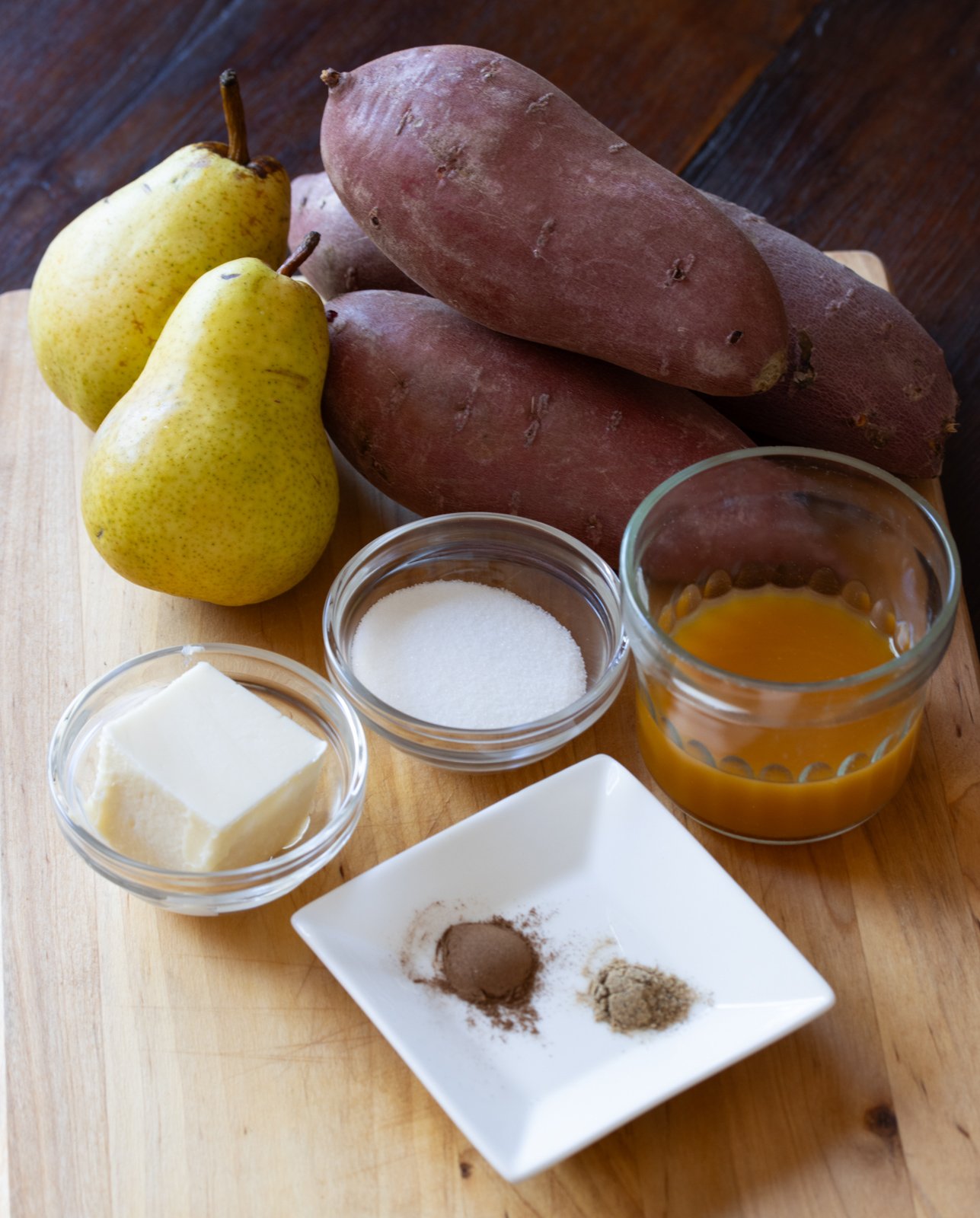 Ingredients needed to create this mashed sweet potatoes recipe