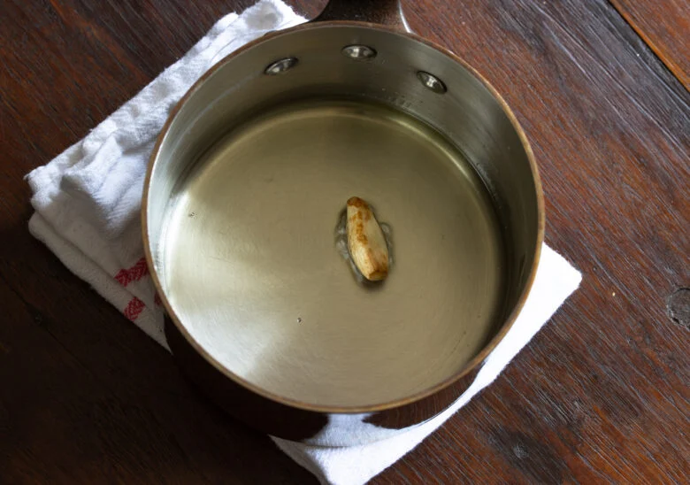Golden garlic in olive oil.