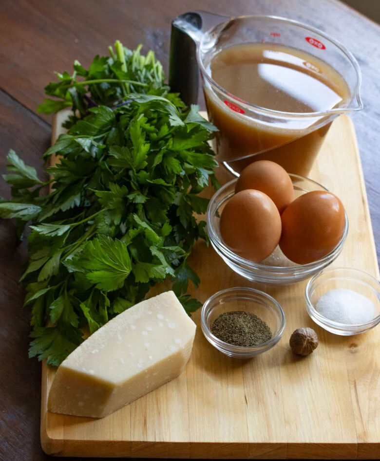 Ingredients needed to make this stracciatella soup.