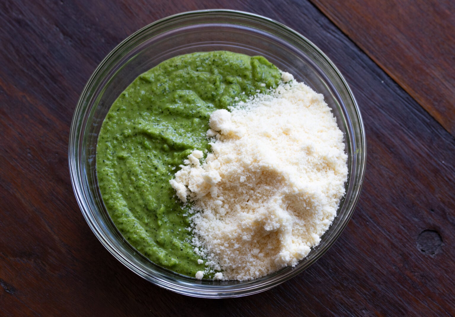 Peas puree and parmesan cheese to be mixed.