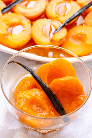 Honey Vanilla Poached Apricots Recipe