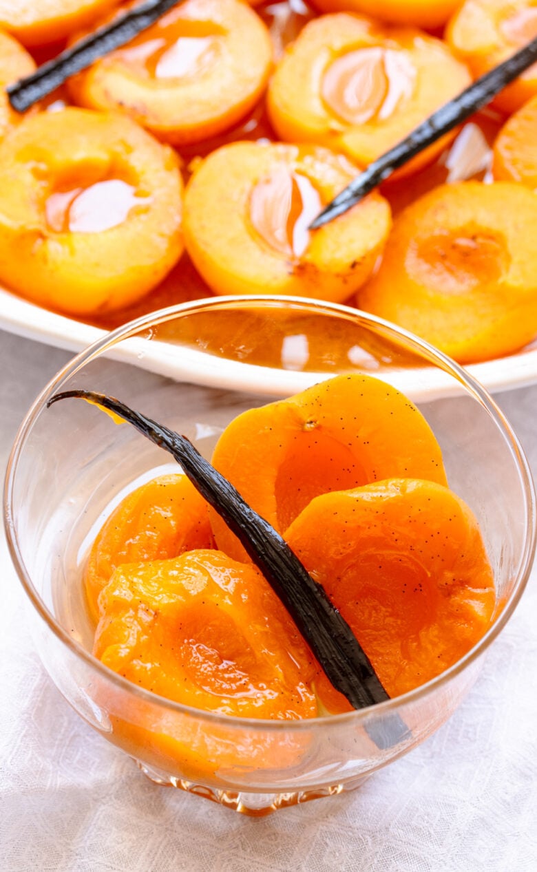 Honey Vanilla Poached Apricots Recipe
