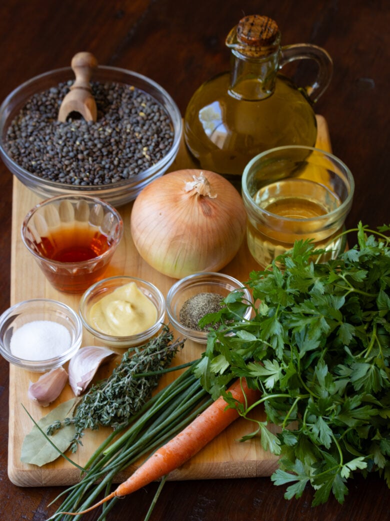 Ingredients needed to make your green lentils